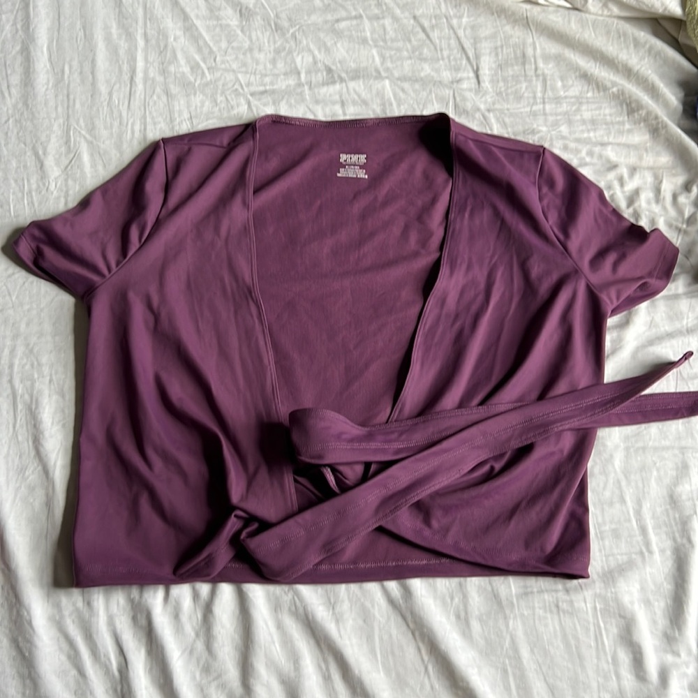 Mauve Victoria’s Secret tied up crop top